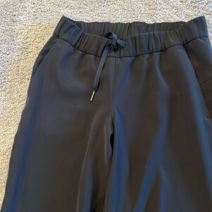 Women’s Lululemon joggers